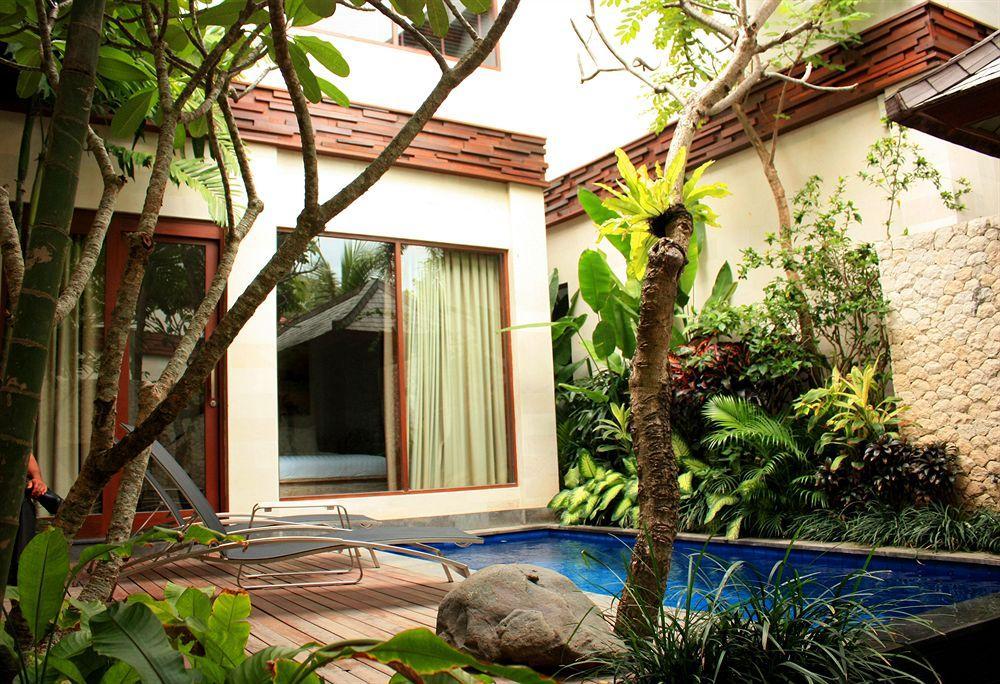 The Dipan Resort, Villas And Spa Seminyak Exteriör bild