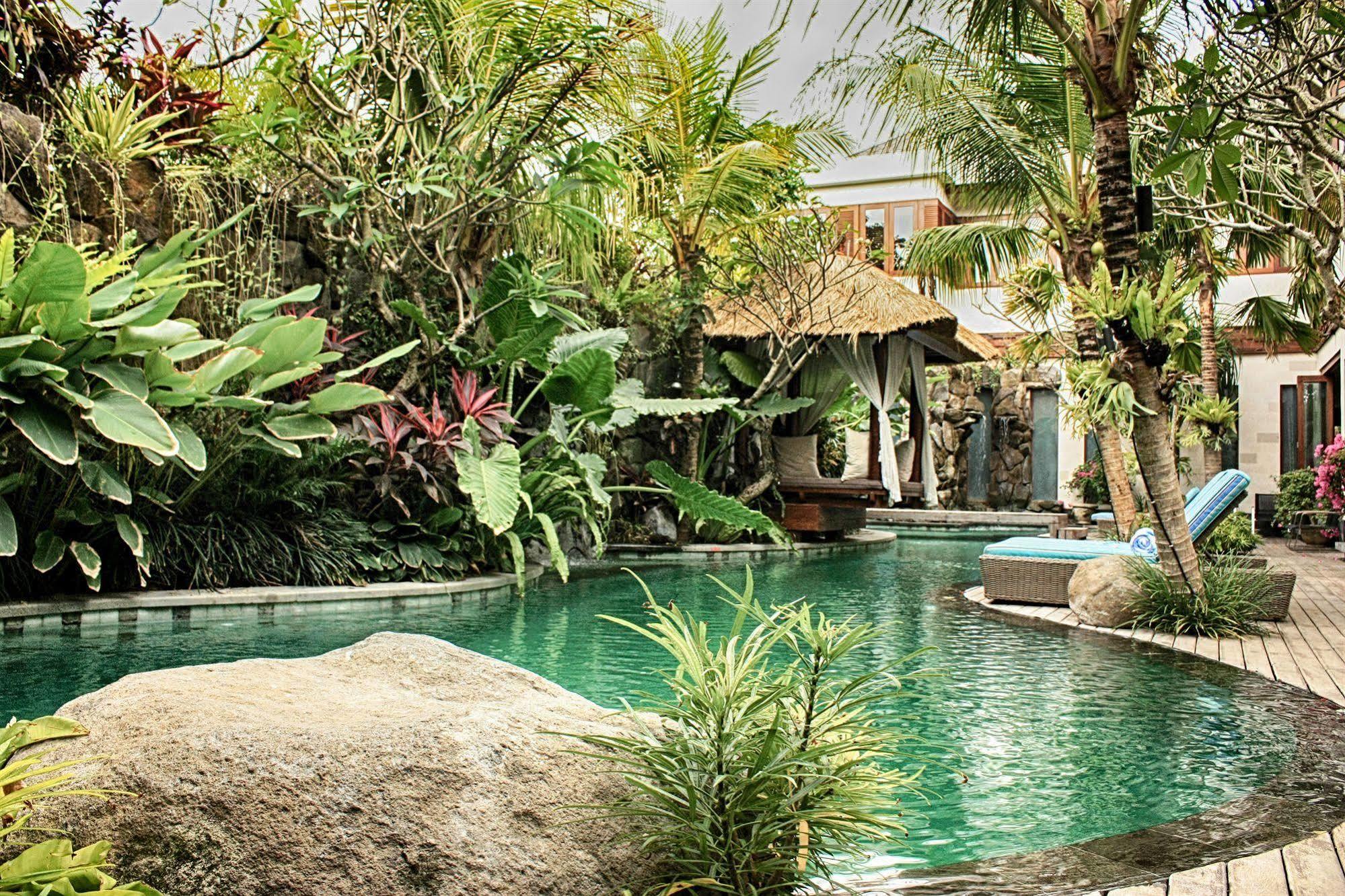 The Dipan Resort, Villas And Spa Seminyak Exteriör bild
